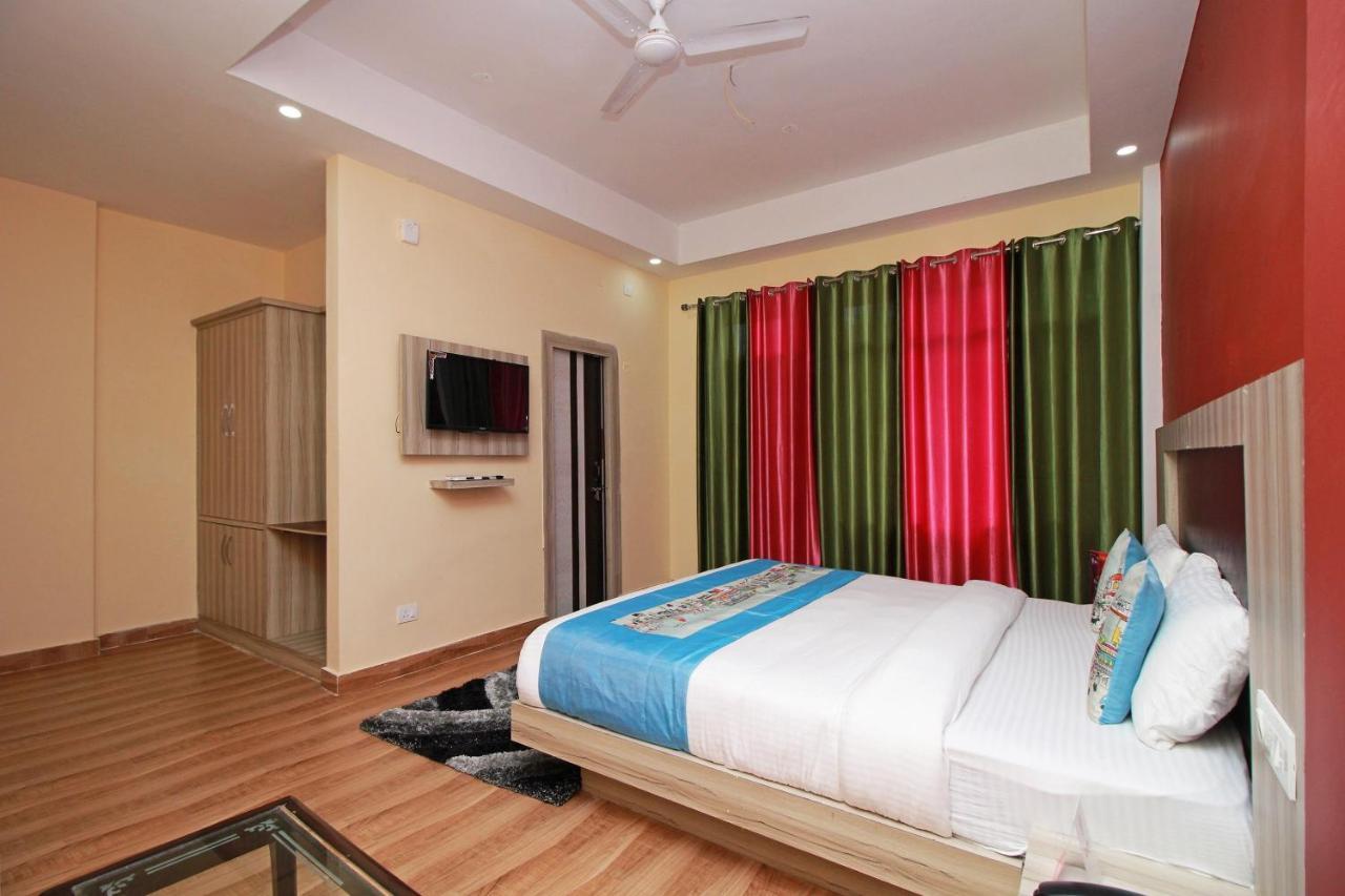 Oyo Hotel Chandni Dharamszala Kültér fotó
