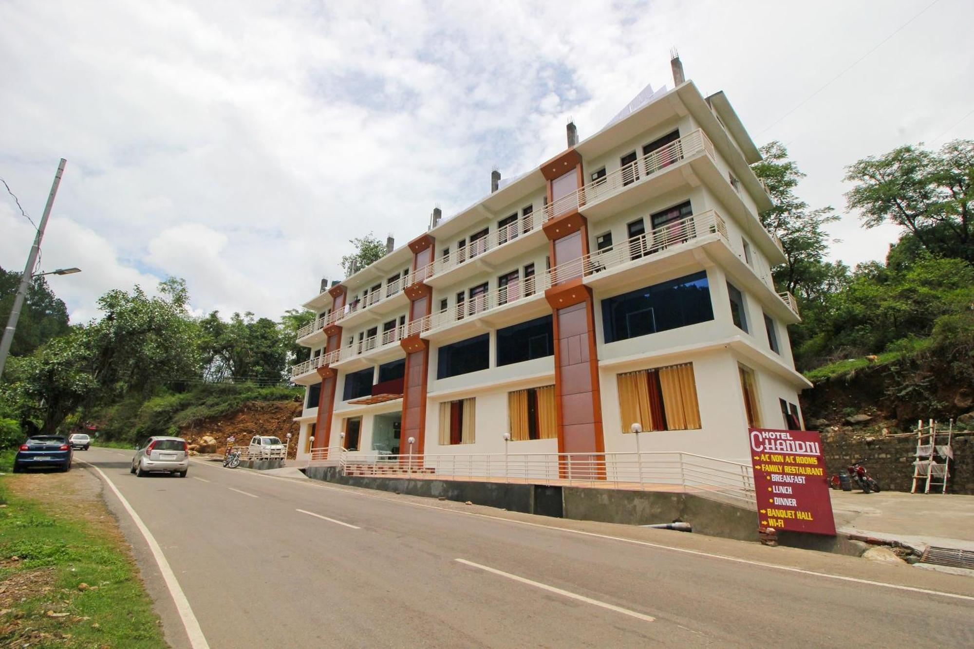 Oyo Hotel Chandni Dharamszala Kültér fotó