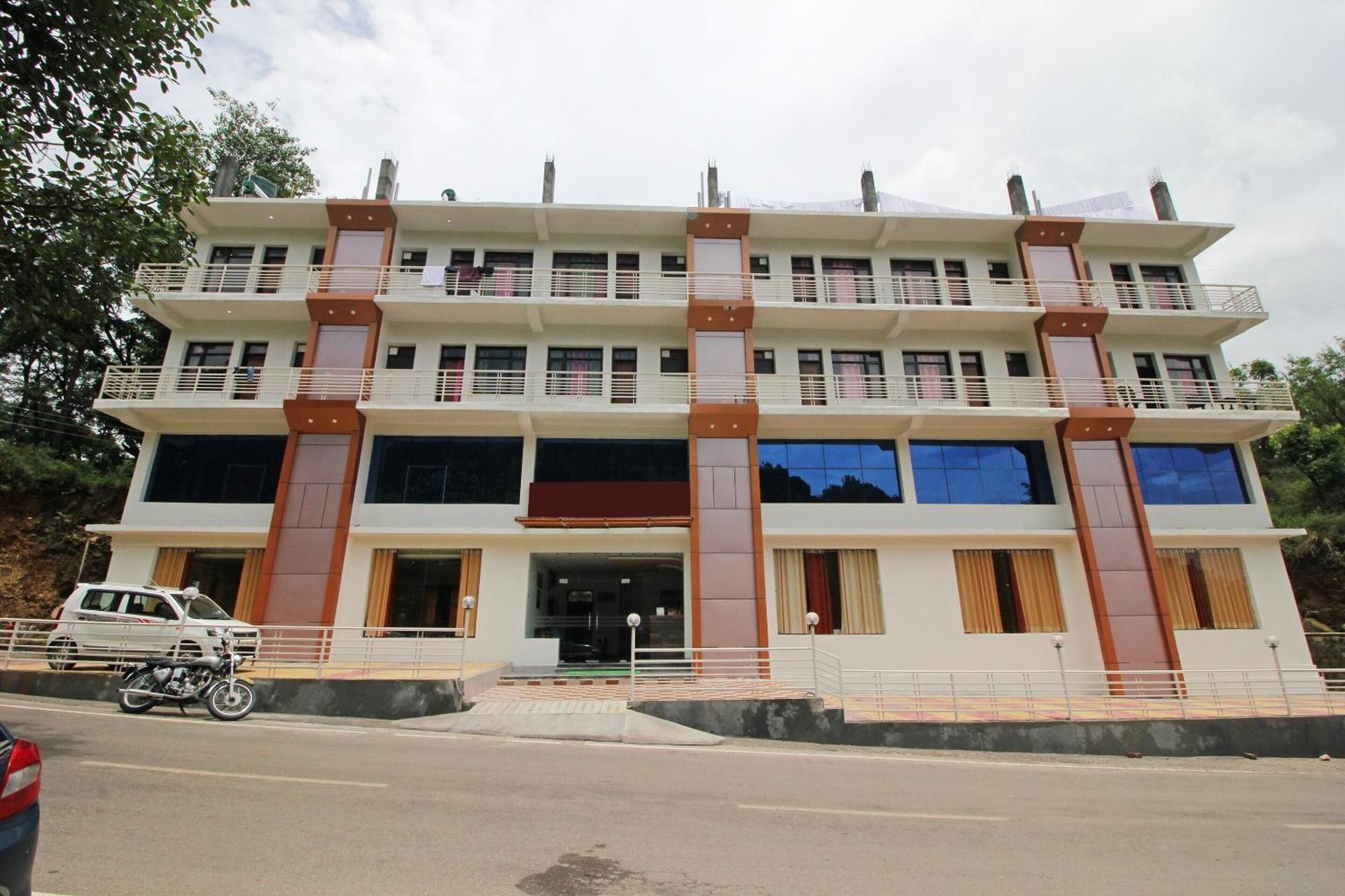 Oyo Hotel Chandni Dharamszala Kültér fotó